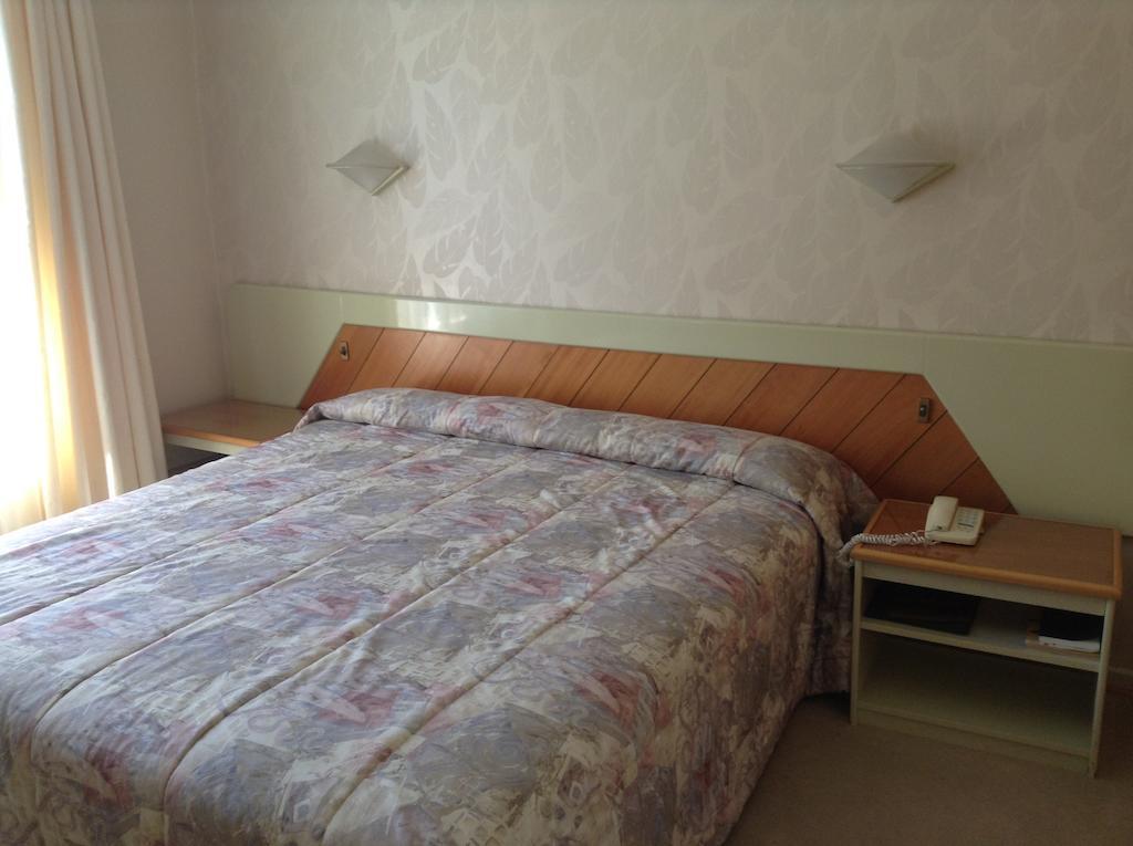 Hotel Terrabella Талка Стая снимка